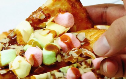 Noua nebunie japoneză: pizza cu caramel și marshmallows