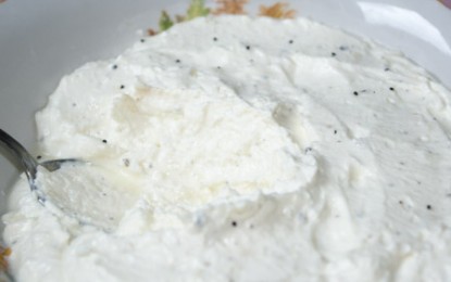 Cremă de brânză cu hrean