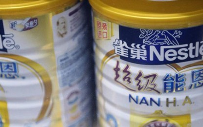 Din cauza anchetei autorităților, Nestlé anunță micșorarea prețului laptelui praf pentru bebeluși
